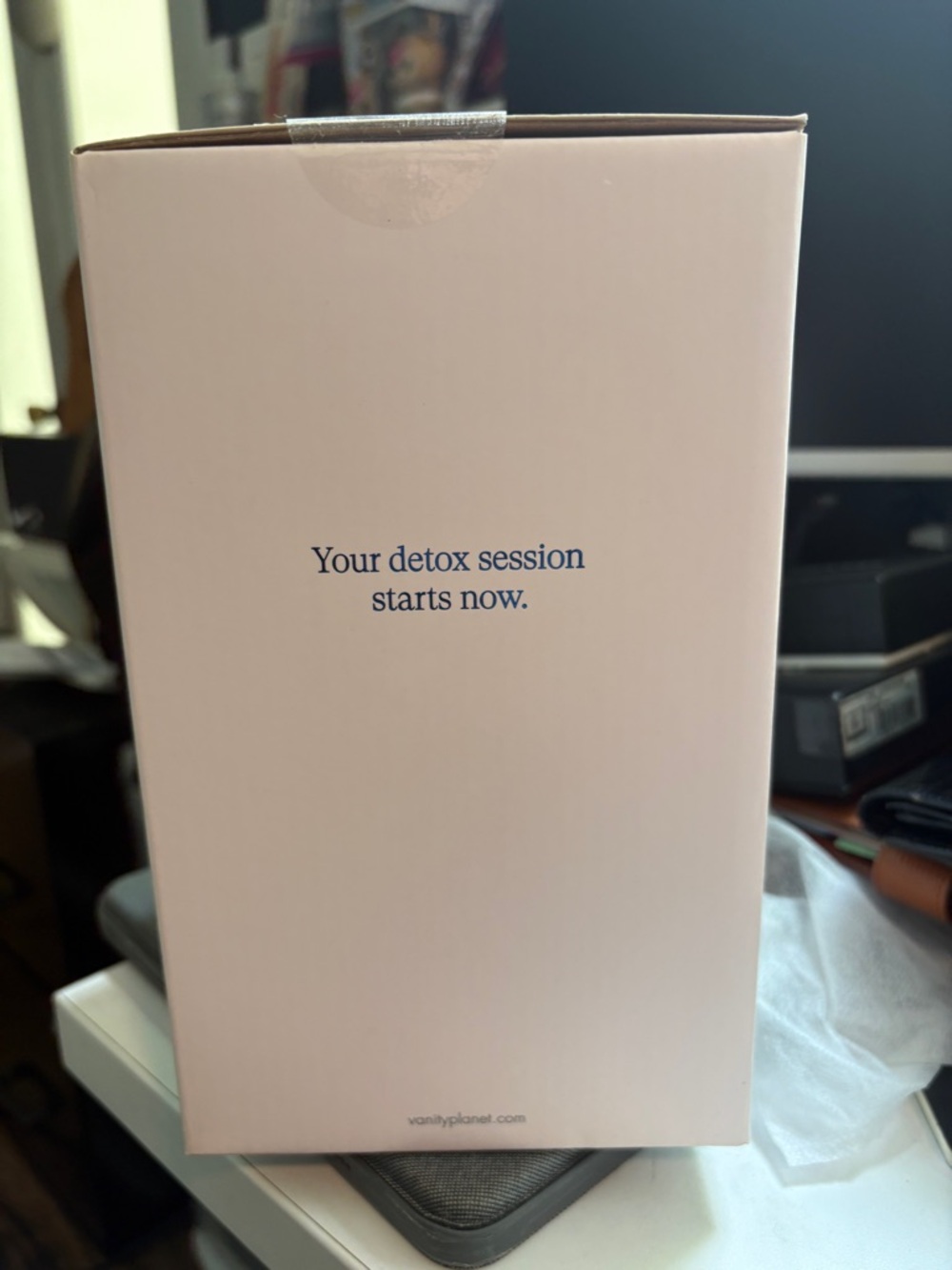 NEW IN BOX - Aira Ionic Facial Steamer - Cream/Gold - Picture 7 of 9